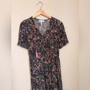 Jessica Simpson 💖 Floral Tassel-Front Midi Dress